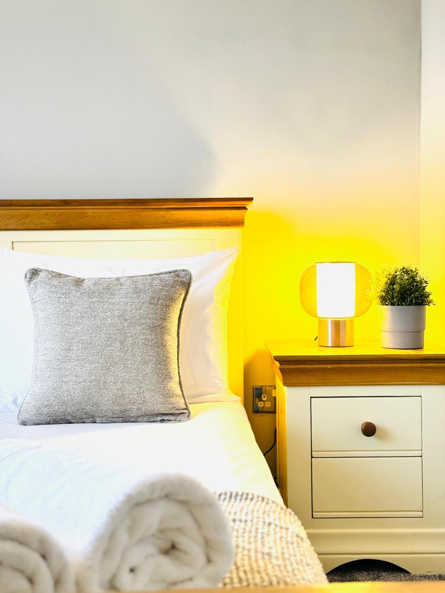 Block 2 Flat 16 Westfield Court * EDI